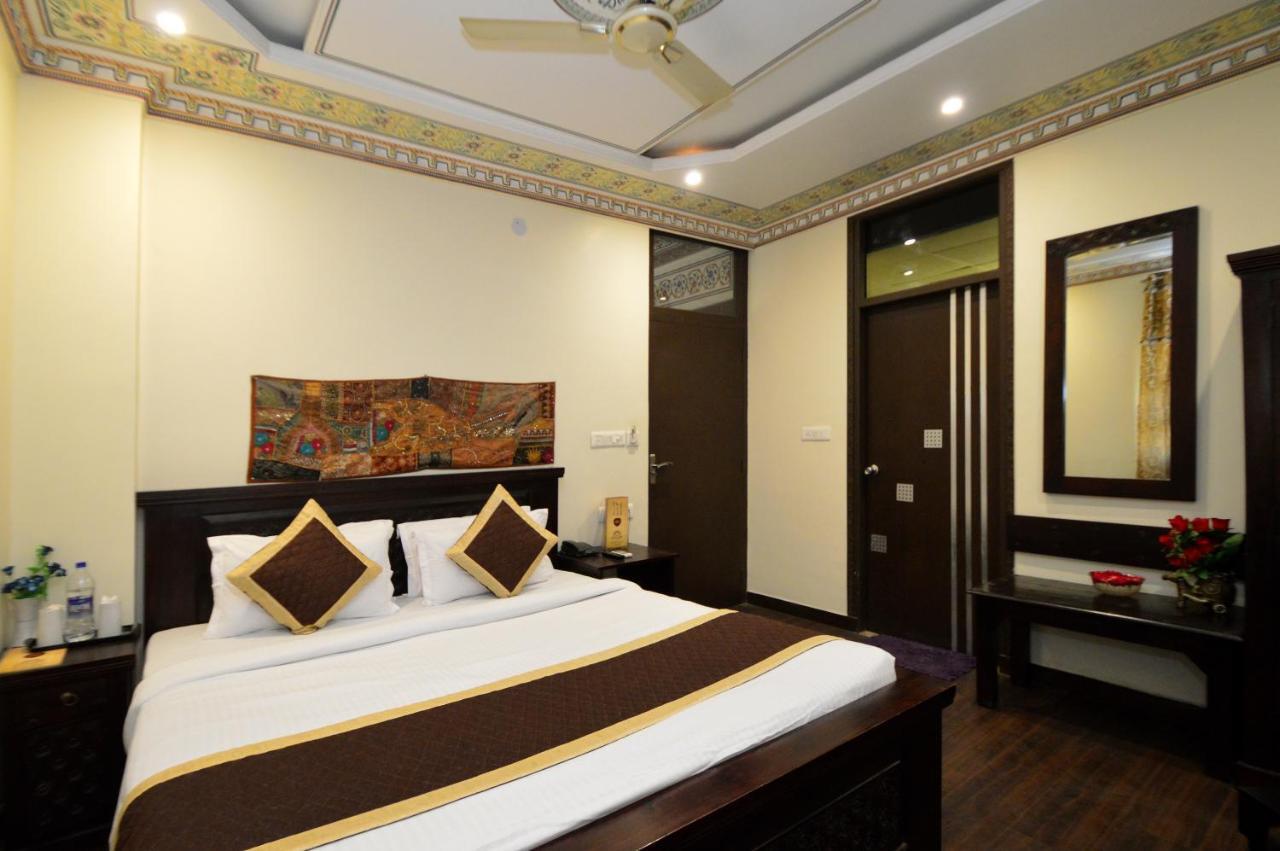 Hotel Surya Garh 자이푸르 외부 사진