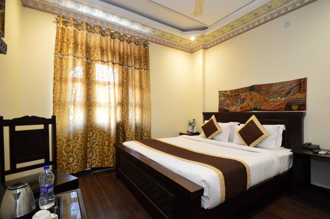 Hotel Surya Garh 자이푸르 외부 사진